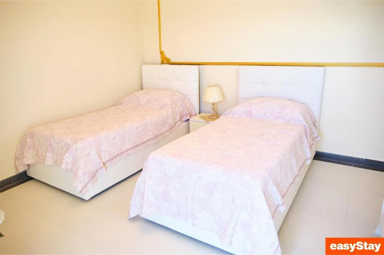 Easy Stay - Luxury Three Bedroom Apartment Lezhë